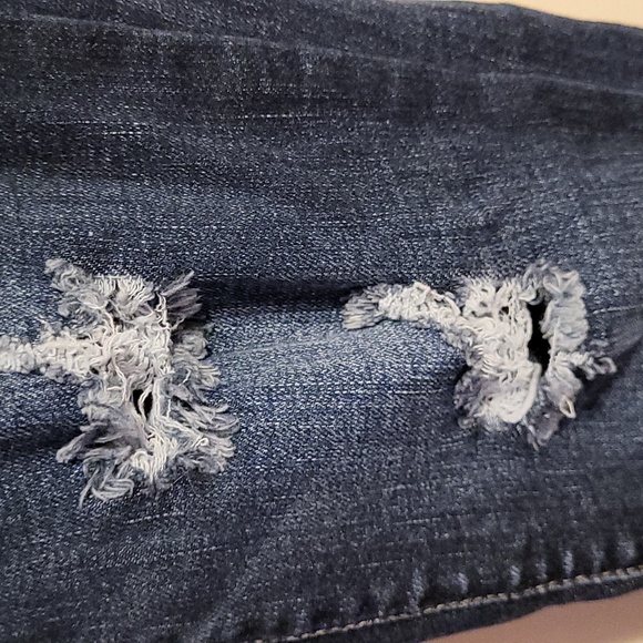 Ripped jeans - Picture 3 of 3